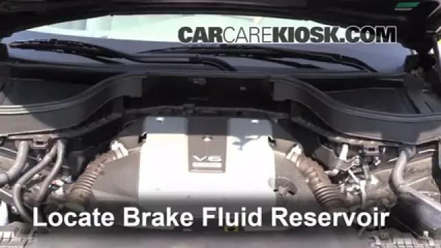 2013 Infiniti FX37 3.7L V6 Liquide de frein Contrôler le niveau de liquide de frein